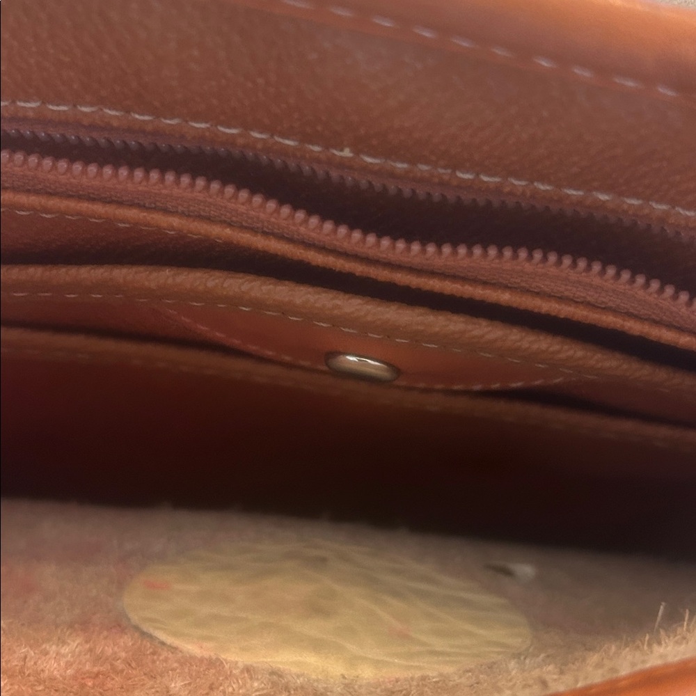 Vintage Dooney & Bourke AWL Calvary Spectator Taupe Brown Leather Crossbody Bag - Picture 8 of 9